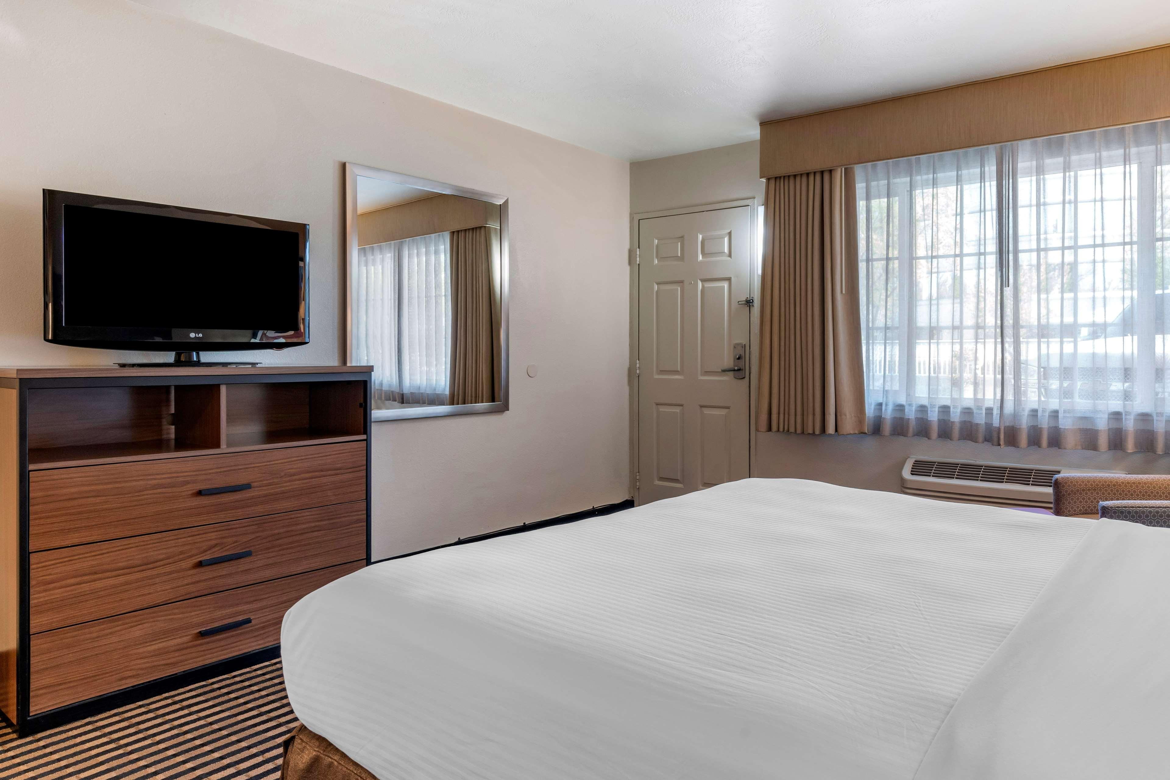 Motel Best Western Town House 3*